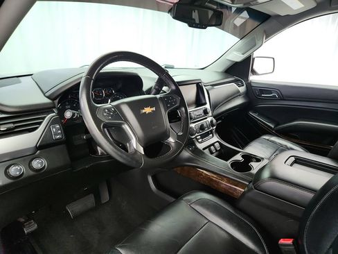 Used 2016 Chevrolet Tahoe LT AWD/4WD image 10