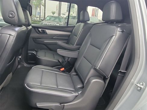 Used 2026 Buick Enclave Preferred image 25