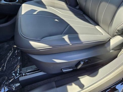 New 2026 Ford Mustang Mach-E Select image 16