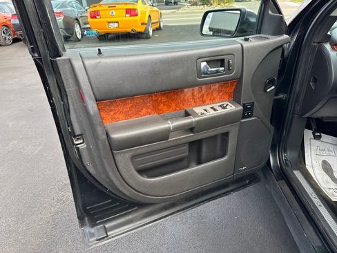 Used 2012 Ford Flex Limited w/ Equipment Group Order Code image 13