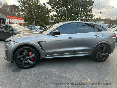 Used 2022 Jaguar F-PACE SVR AWD/4WD image 8