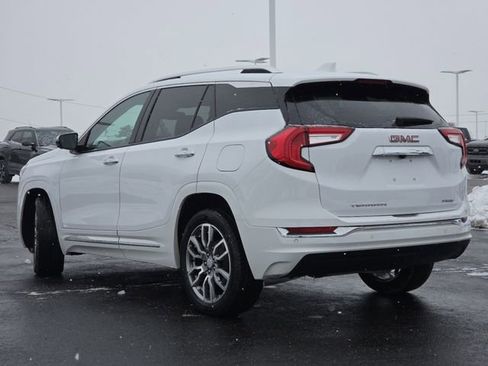 Used 2022 GMC Terrain Denali w/ Denali Premium Package image 25