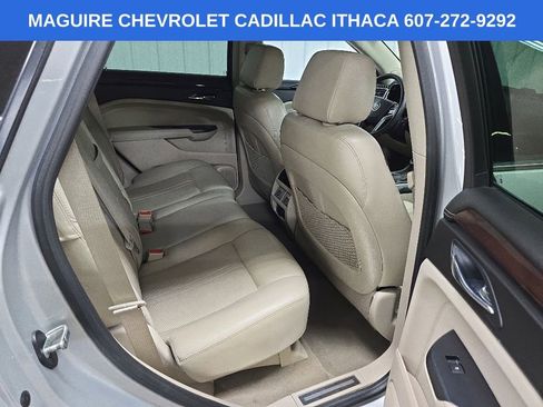 Used 2013 Cadillac SRX Luxury FWD image 18