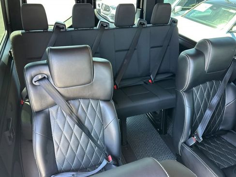 Used 2023 Mercedes-Benz Sprinter 2500 image 17