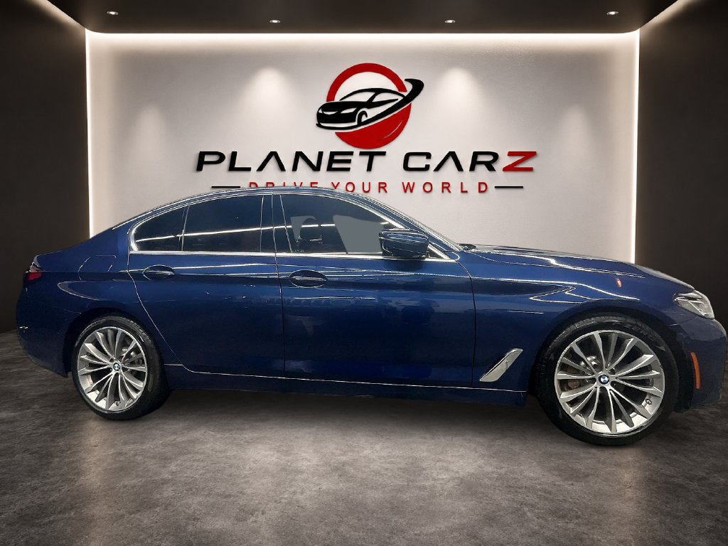 Used 2021 BMW 530i w/ Premium Package RWD image 4