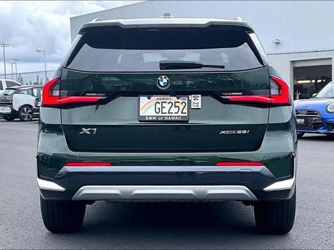 Used 2025 BMW X1 xDrive28i w/ Convenience Package image 4