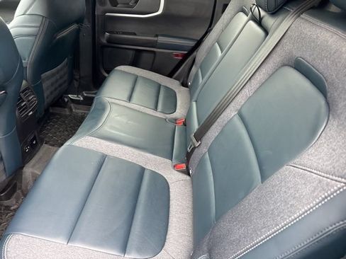 Used 2023 Ford Bronco Sport Outer Banks w/ Tech Package AWD/4WD image 10