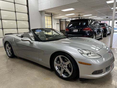 Used 2008 Chevrolet Corvette Convertible w/ Preferred Equipment Group image 64