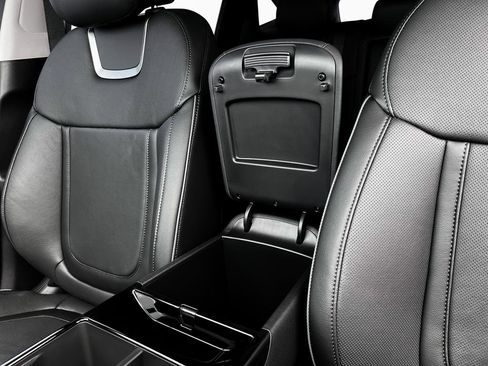 New 2026 Hyundai Tucson Limited image 19