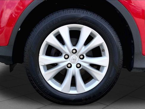 Used 2015 Toyota RAV4 Limited AWD/4WD image 11