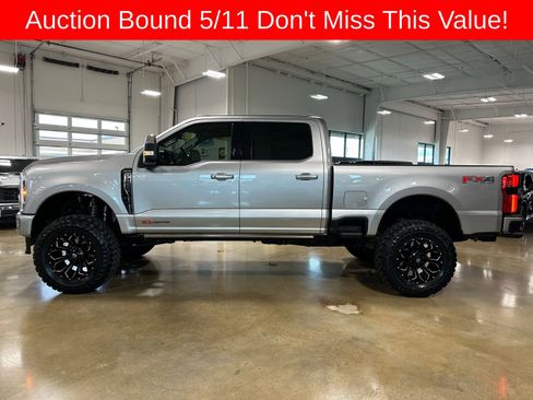 Used 2024 Ford F250 Limited w/ FX4 Off-Road Package AWD/4WD image 4