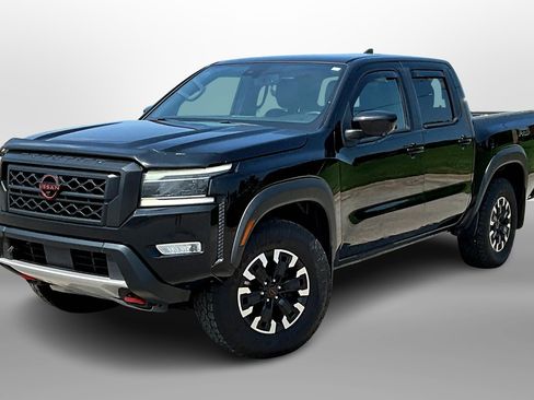 Used 2022 Nissan Frontier PRO-4X image 13