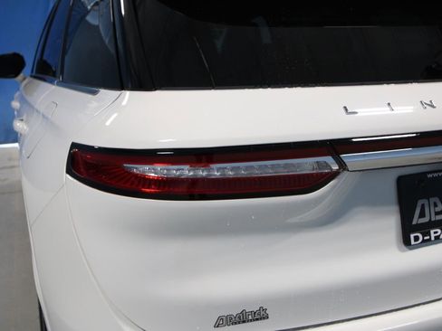 Used 2026 Lincoln Corsair Grand Touring image 38