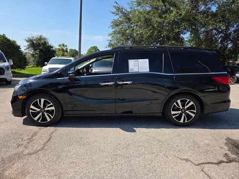 Used 2020 Honda Odyssey Elite image 4