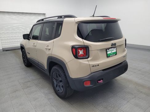 Used 2017 Jeep Renegade Trailhawk image 5