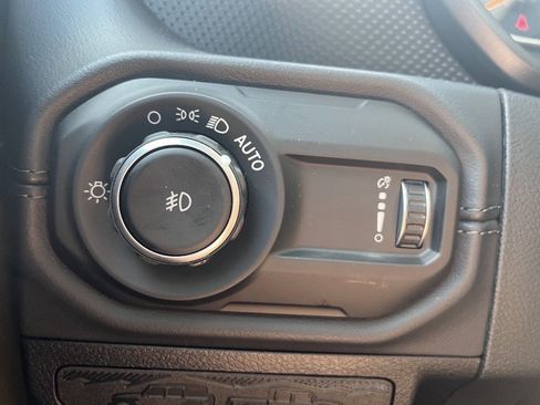 New 2026 Jeep Wrangler Unlimited Rubicon image 19