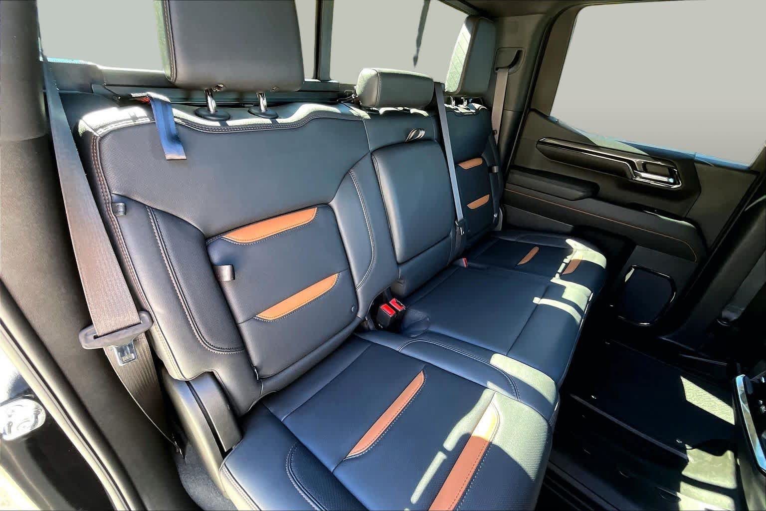 Used 2023 GMC Sierra 1500 AT4 w/ AT4 Premium Package AWD/4WD image 20