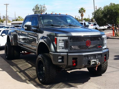 Used 2019 Ford F450 Lariat w/ Lariat Ultimate Package image 22