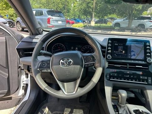 Used 2019 Toyota Avalon Limited w/ Advanced Safety Package FWD image 27