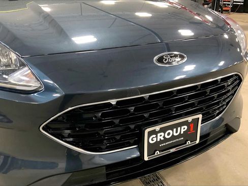 Used 2022 Ford Escape SEL w/ SEL Stealth AWD Package image 33