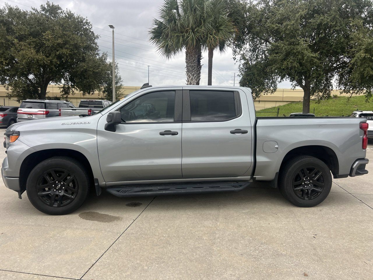 Certified 2024 Chevrolet Silverado 1500 Custom RWD image 2