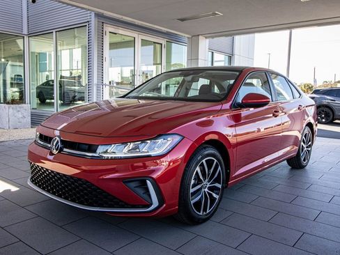 New 2026 Volkswagen Jetta SE image 11