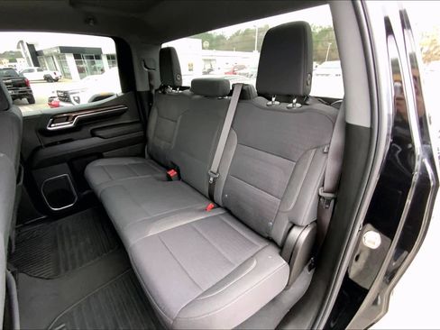 Used 2023 Chevrolet Silverado 1500 LT image 19