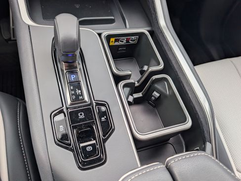 New 2026 Lexus TX 500h AWD image 24