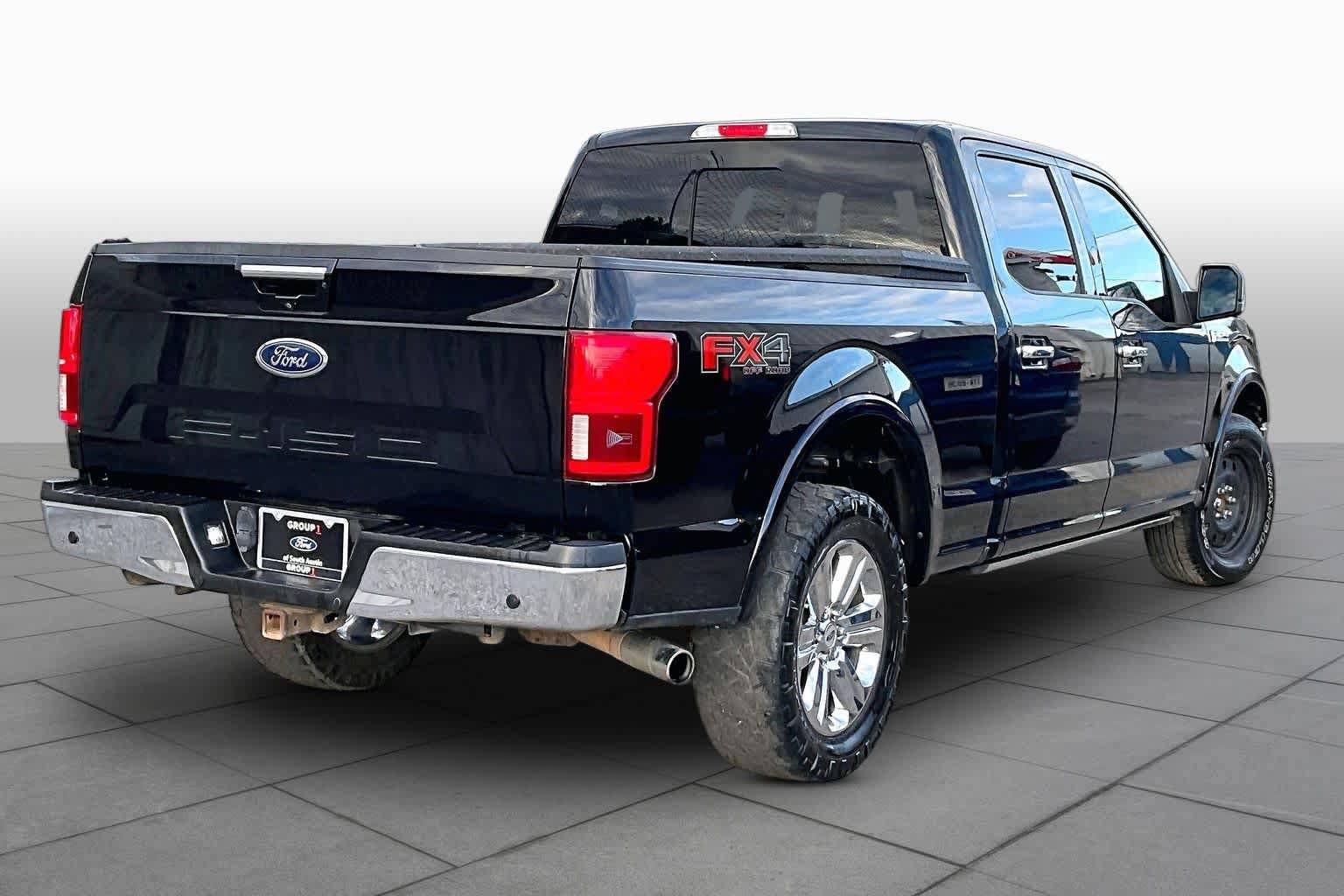Used 2018 Ford F150 Lariat w/ Equipment Group 502A Luxury AWD/4WD image 15