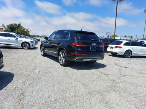Used 2021 Audi Q7 3.0T Premium Plus w/ Premium Plus Package AWD/4WD image 4