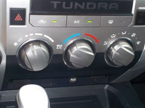 Used 2017 Toyota Tundra SR5 w/ TRD Off Road Package image 27