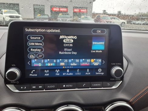 Used 2023 Nissan Sentra SR w/ SR Premium Package image 17