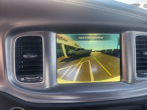 Used 2023 Dodge Charger SXT image 16