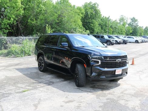Used 2024 Chevrolet Tahoe RST w/ Luxury Package AWD/4WD image 7