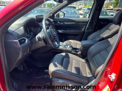 Used 2024 MAZDA CX-5 Signature AWD/4WD image 9
