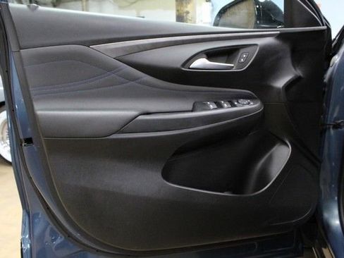 Used 2024 Buick Envista Sport Touring w/ Convenience I Package FWD image 15