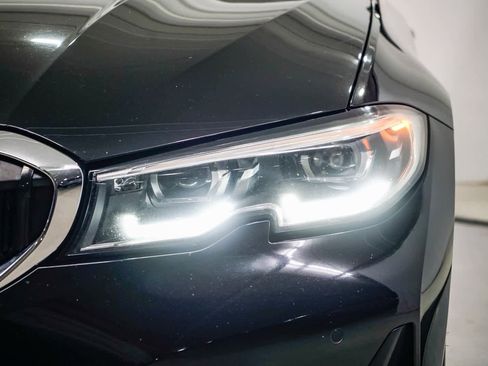 Used 2020 BMW 330i Sedan w/ Convenience Package image 7