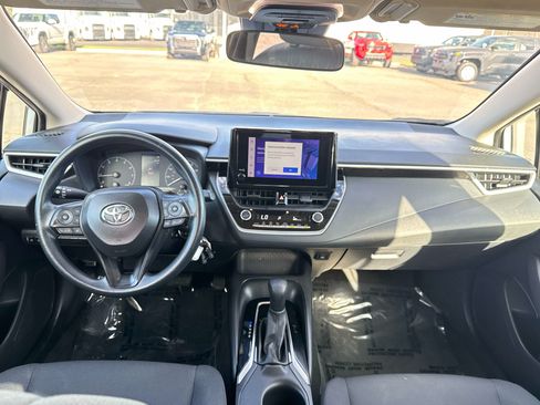 Used 2024 Toyota Corolla LE FWD image 13