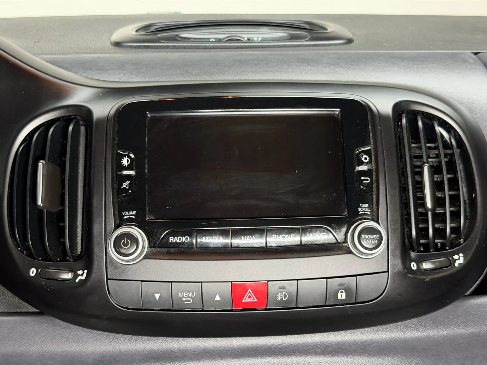 Used 2017 FIAT 500L Trekking FWD image 17