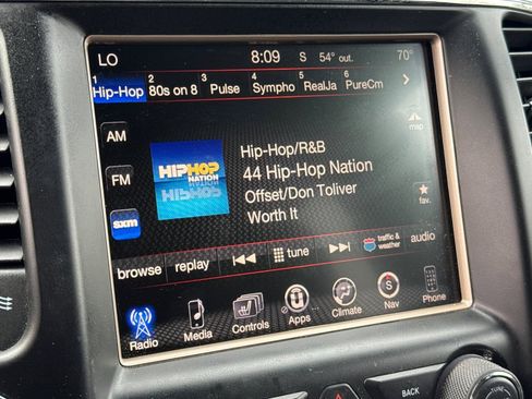 Used 2016 Jeep Grand Cherokee Overland image 24