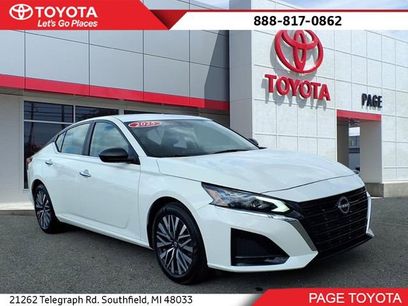 Used 2025 Nissan Altima 2.5 SV