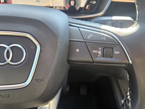 Used 2019 Audi Q3 2.0T Premium Plus image 30