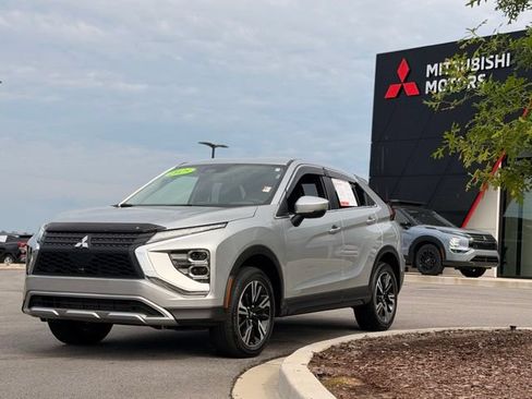 Used 2025 Mitsubishi Eclipse Cross SE AWD/4WD image 8