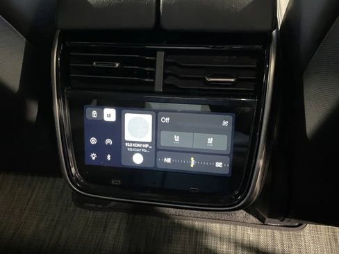 Used 2022 Rivian R1T Adventure image 8