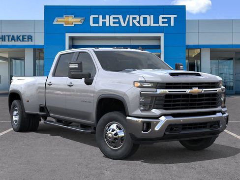 New 2026 Chevrolet Silverado 3500 LT w/ All Star Edition image 7
