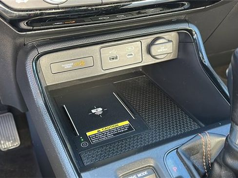 Used 2023 Honda CR-V Sport Touring image 19