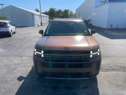 Used 2025 Hyundai Santa Fe XRT AWD/4WD image 2