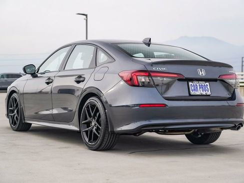 Certified 2025 Honda Civic Sport image 8