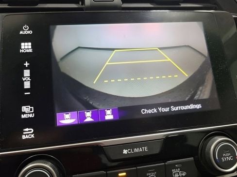 Used 2018 Honda Civic EX-T image 3
