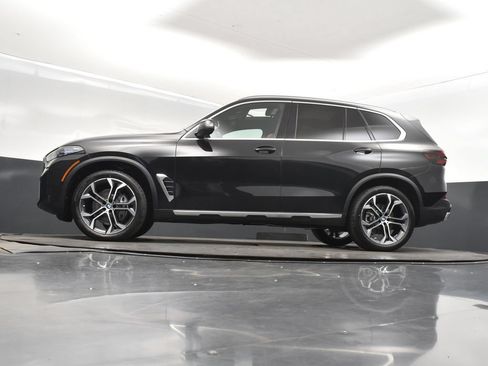 Used 2026 BMW X5 sDrive40i w/ Parking Assistance Package RWD image 39